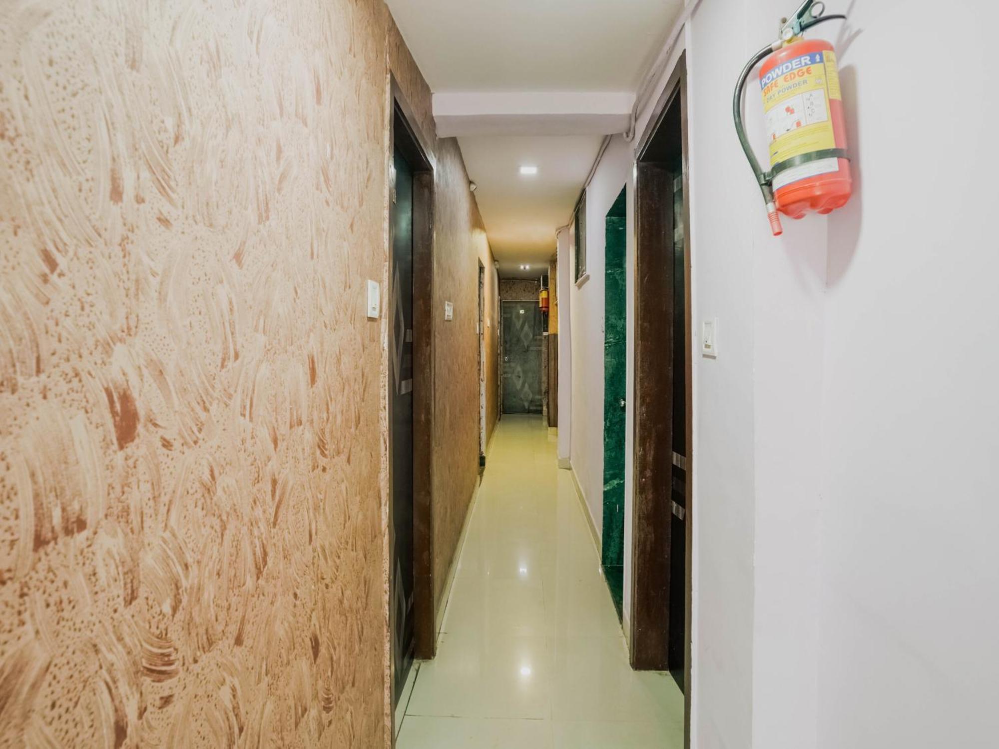 Hotel O Spotlight Thane Extérieur photo