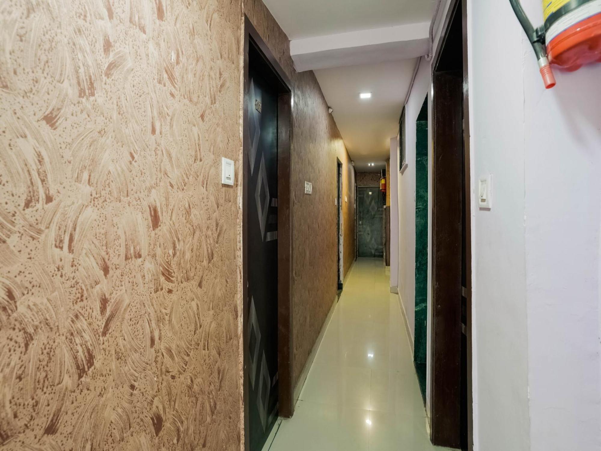Hotel O Spotlight Thane Extérieur photo